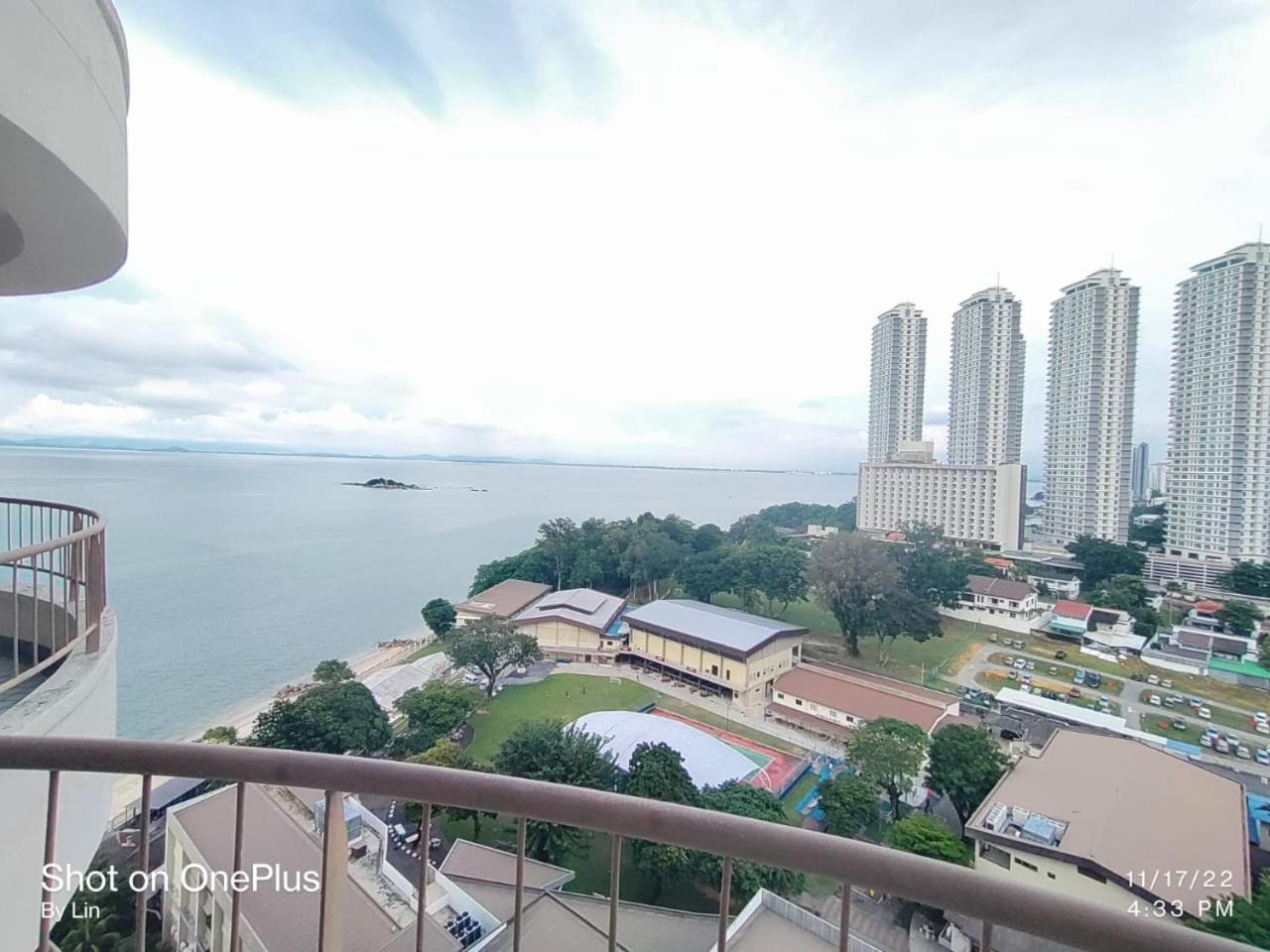 17 Jazz Sweet Beachfront Resort 丹绒武雅 外观 照片