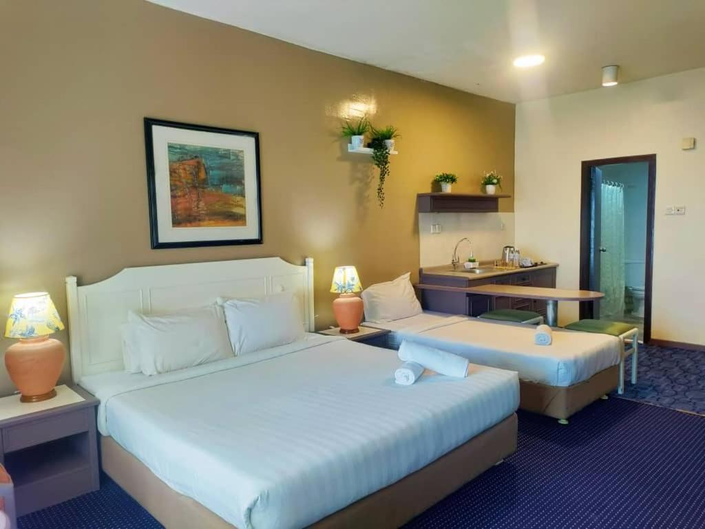 17 Jazz Sweet Beachfront Resort 丹绒武雅 外观 照片