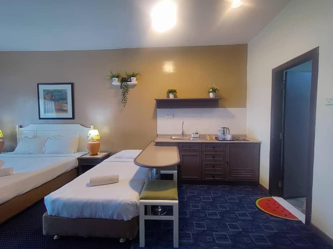 17 Jazz Sweet Beachfront Resort 丹绒武雅 外观 照片